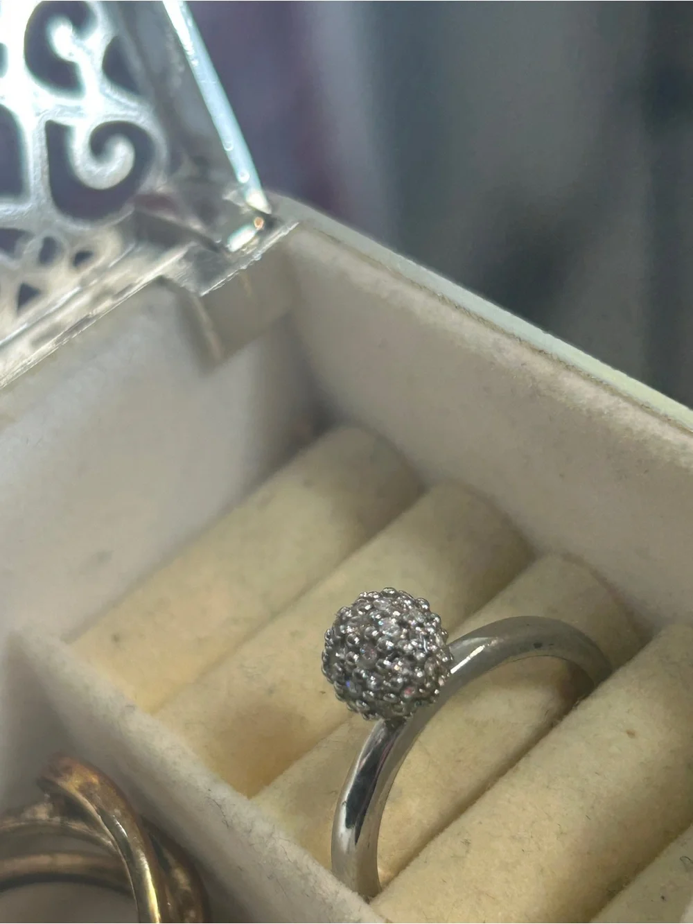 N/A sparkling pavé